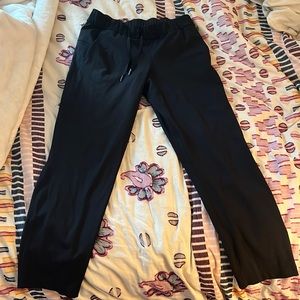 On The Fly Pant BLK sz 6 25” luxtreme fabric